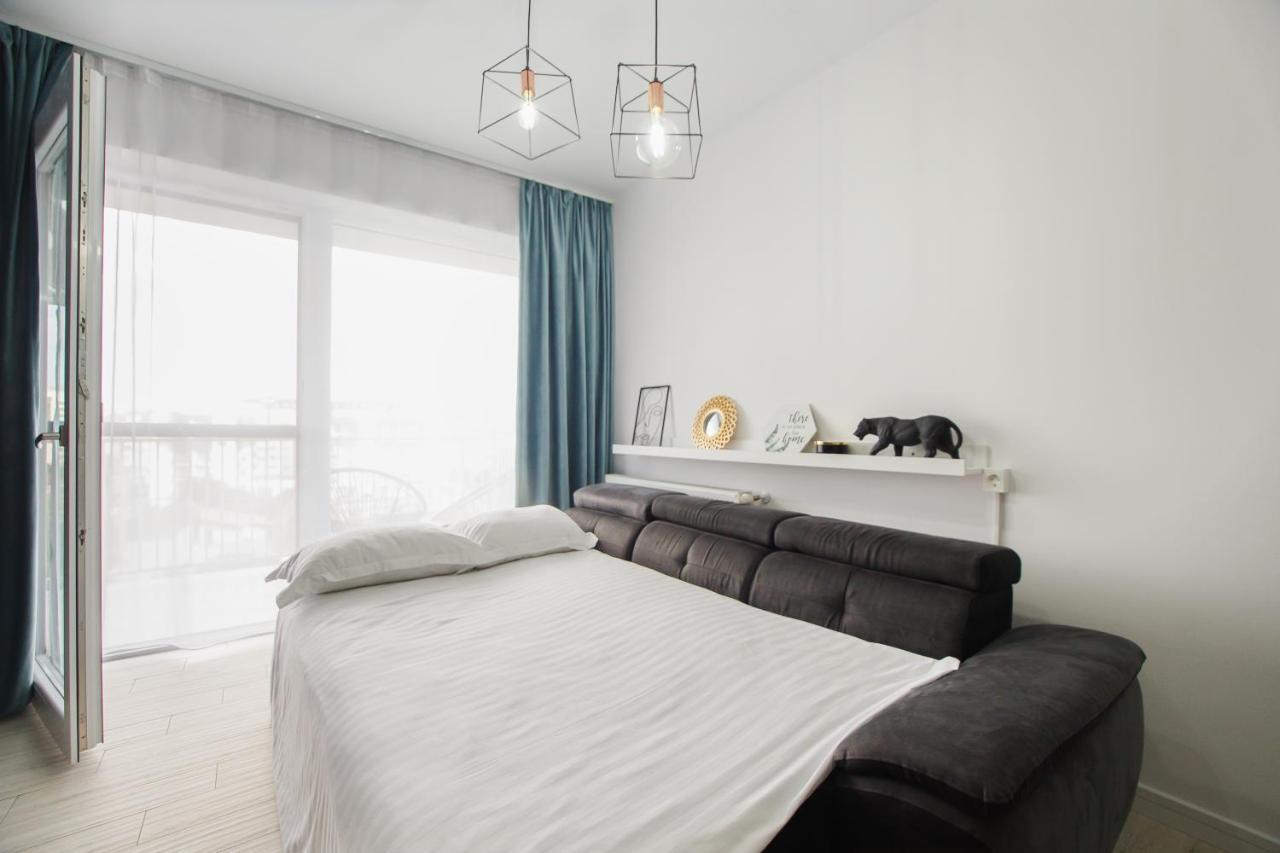 Pinkwood Harmony Appartement Oradea Buitenkant foto